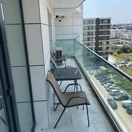 Ξενοδοχείο με διαμερίσματα Solara - Infinity Resort&spa Năvodari